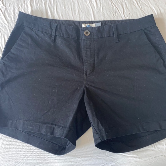 BRAND NEW OLD NAVY BLACK KHAKI SHORTS - Picture 1 of 3